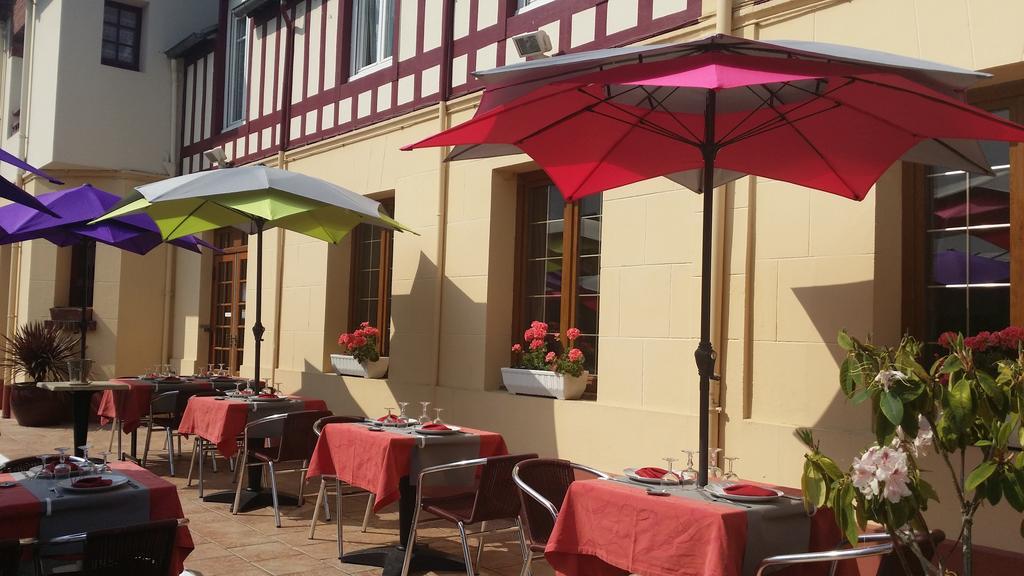Hotellerie Normande Dozulé 외부 사진